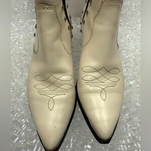 Marc Fisher ltd white cowboy booties